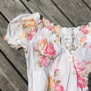 Abercrombie & Fitch floral top